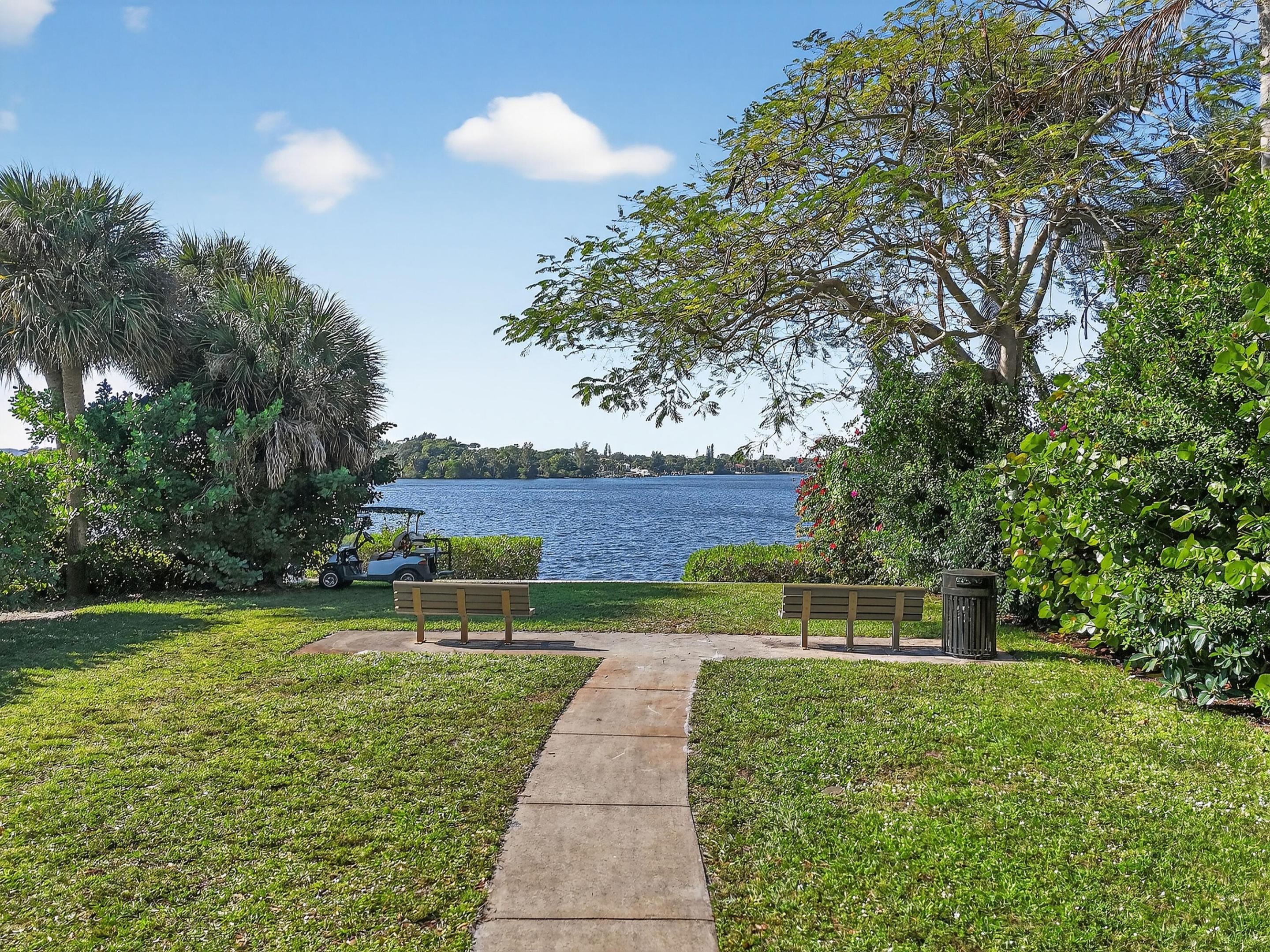 Tequesta Country Club Community - Residential