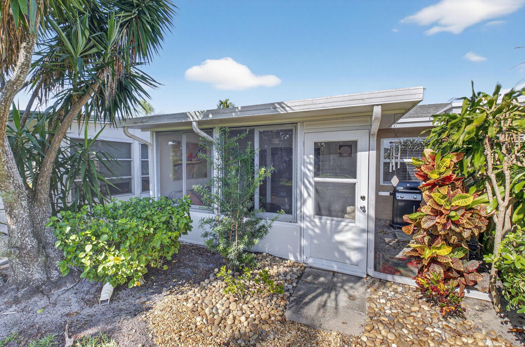 PINES OF DELRAY CONDO - Residential