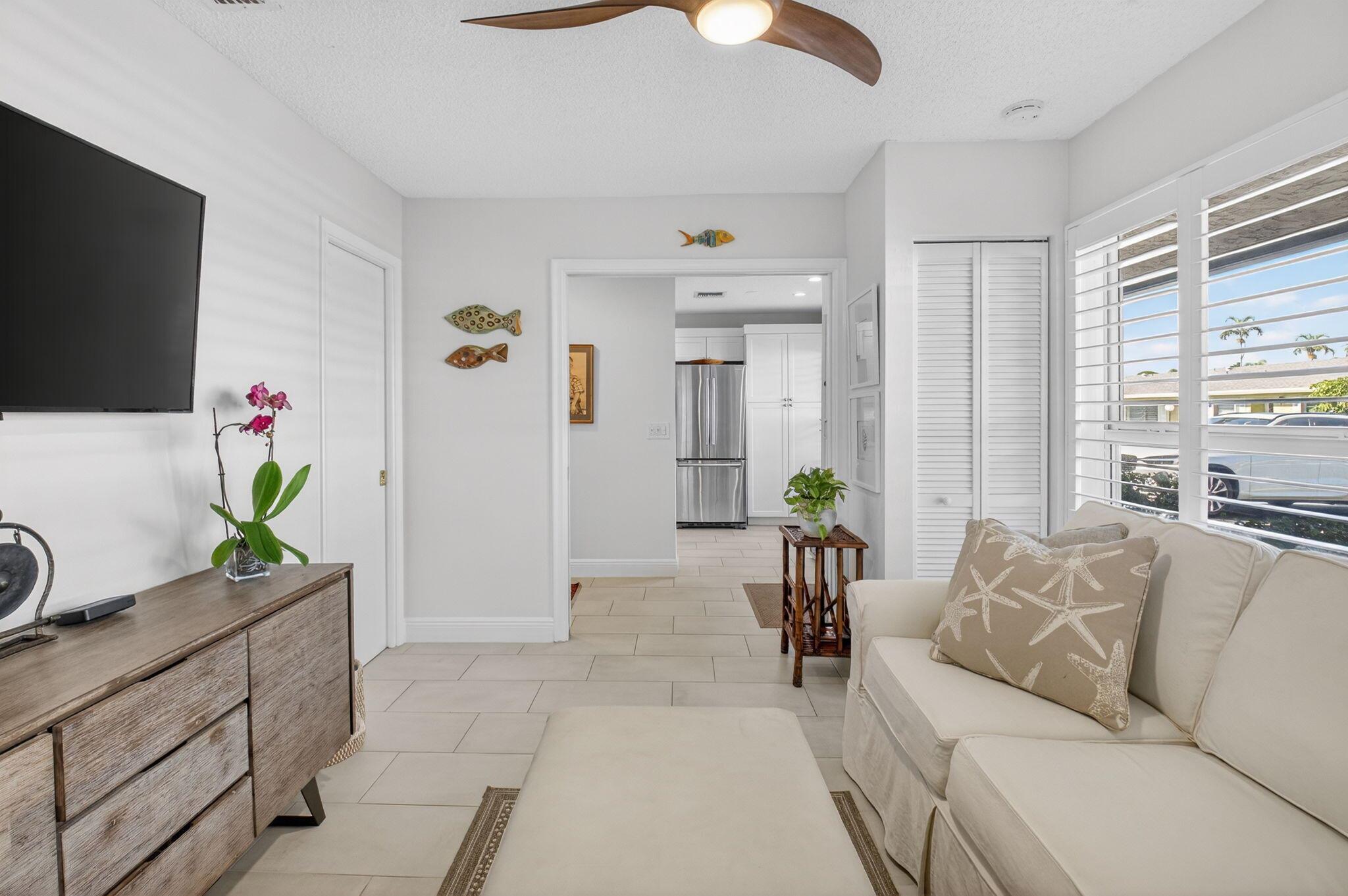 PINES OF DELRAY CONDO - Residential