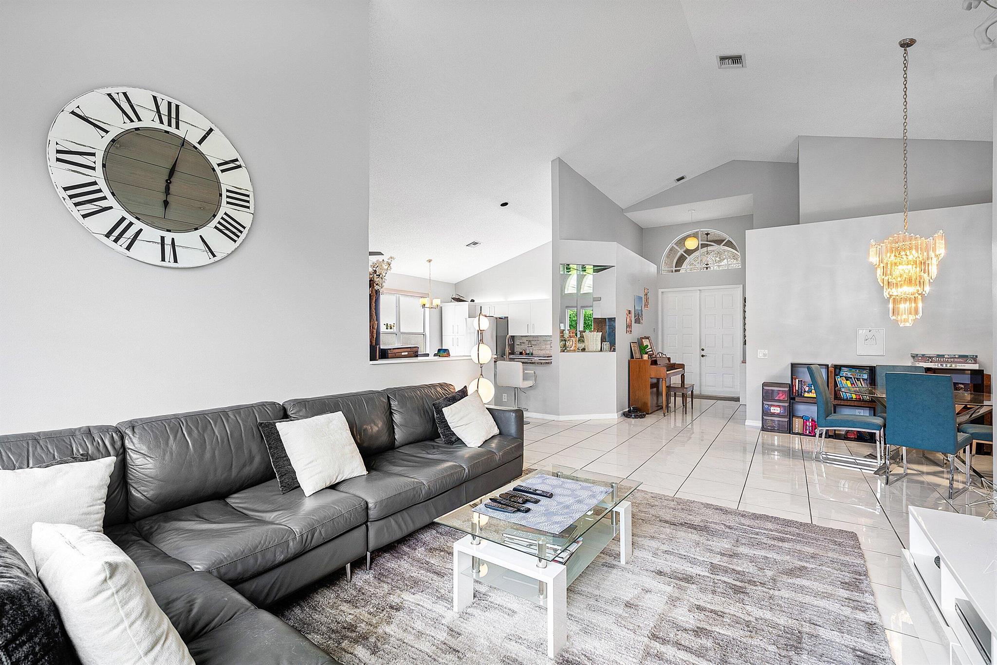 MAYFAIR AT PARKLAND - Residential