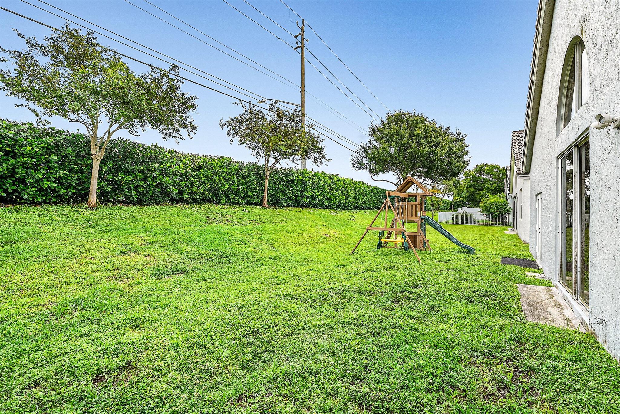 MAYFAIR AT PARKLAND - Residential