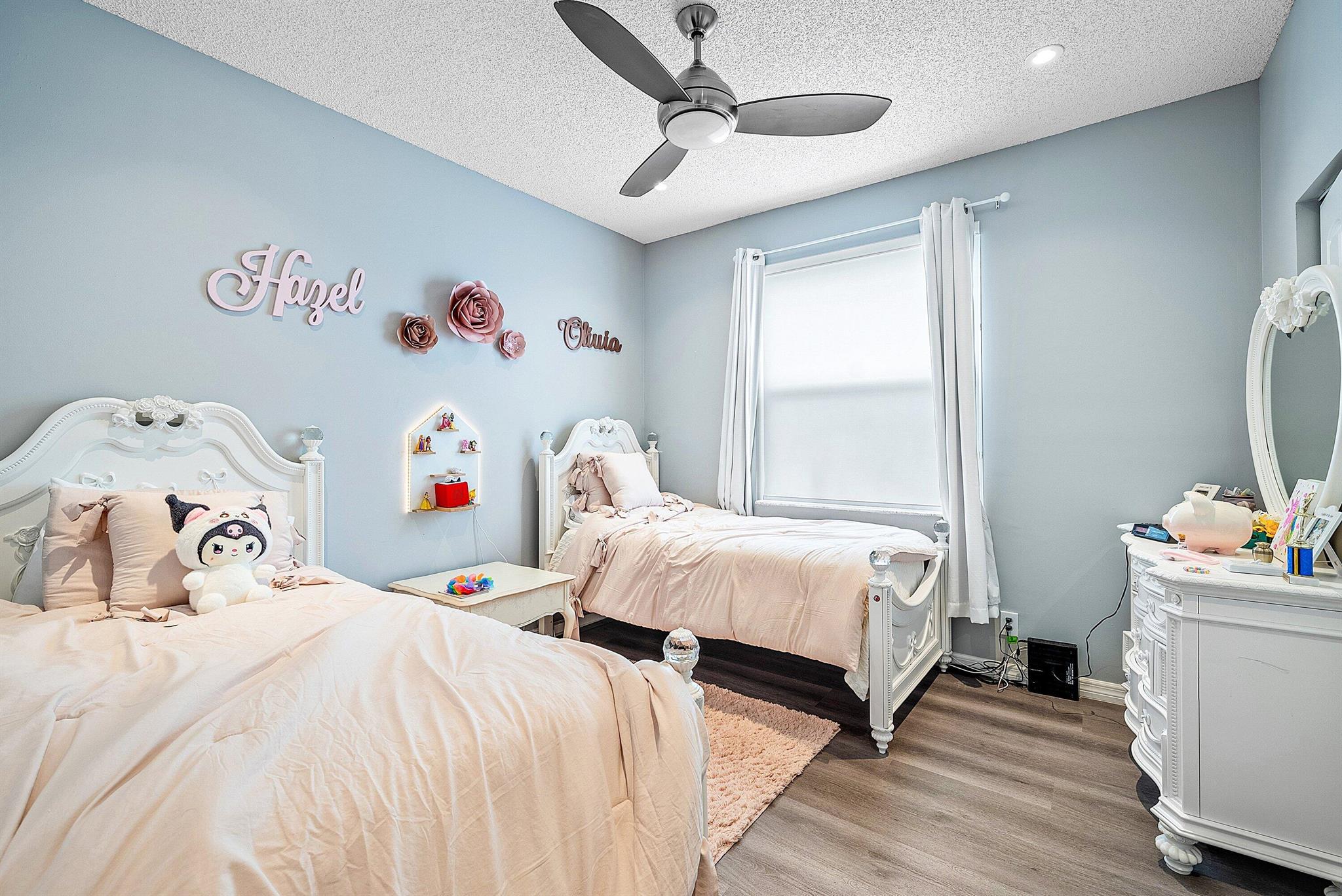 MAYFAIR AT PARKLAND - Residential