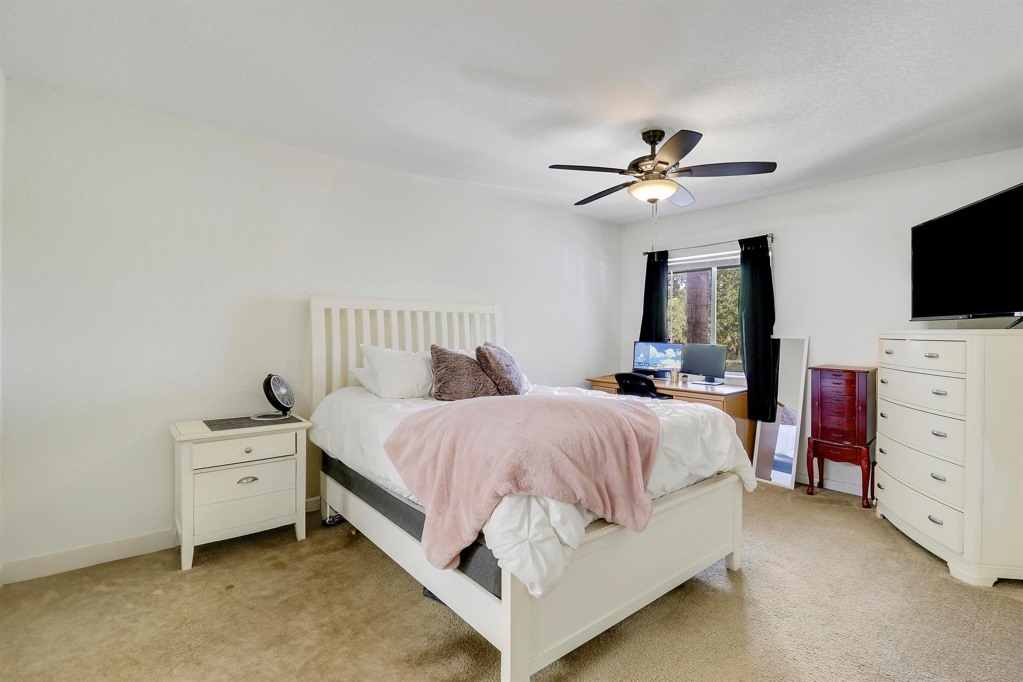 Charming 1-bedroom, 1-bath condo located on the second floor in the heart of Saint Lucie West. This middle unit features cozy carpet flooring and a functional layout. Enjoy the convenience of in-unit laundry and easy access to nearby shopping, dining, and entertainment. The community offers great amenities including a pool, gym, tennis court, picnic area, and playground--perfect for an active lifestyle. Ideal for investors or those seeking a low-maintenance property in a prime location.