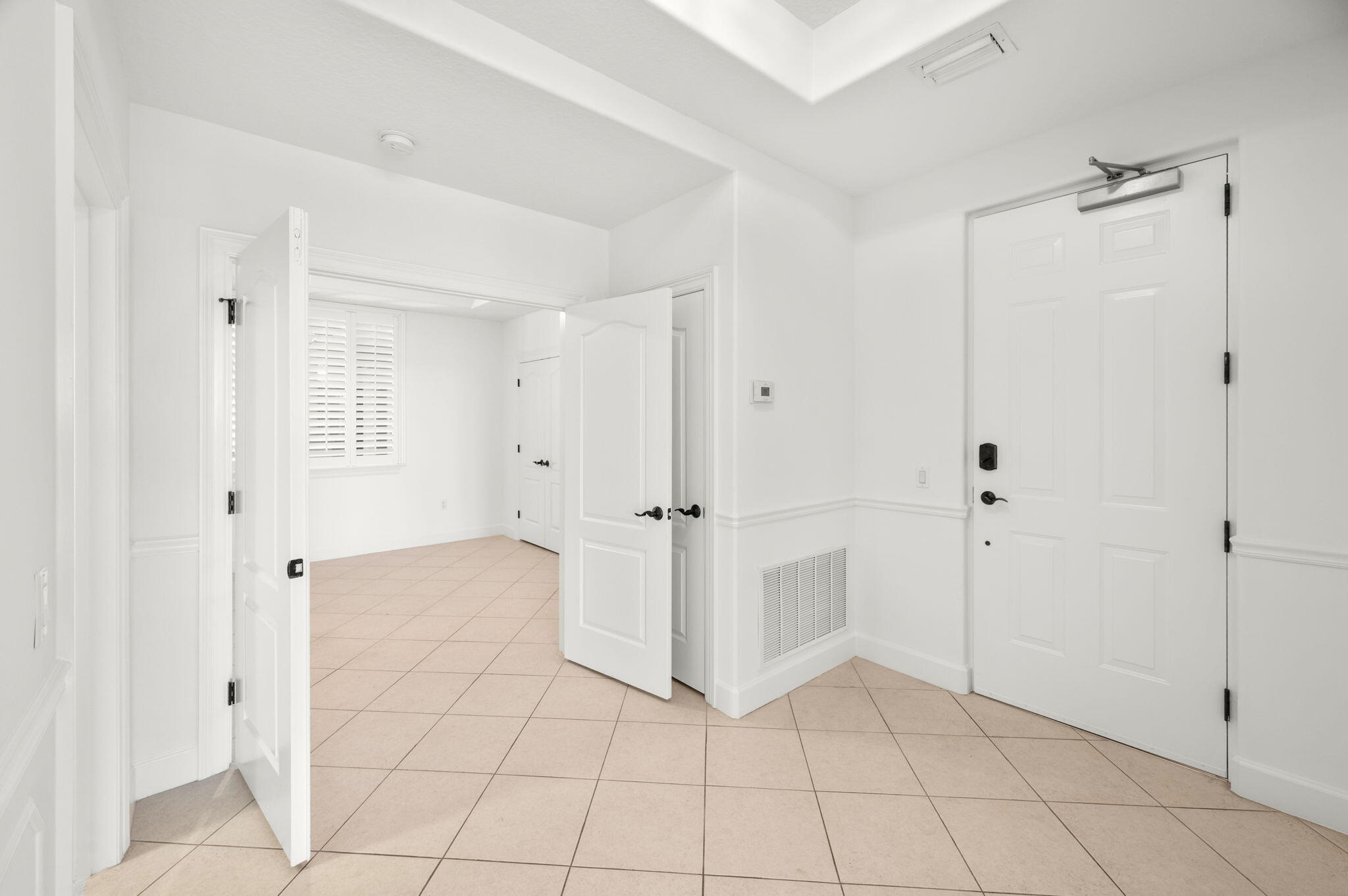 RENAISSANCE ON THE RIVER, A CONDOMINIUM - Residential Lease