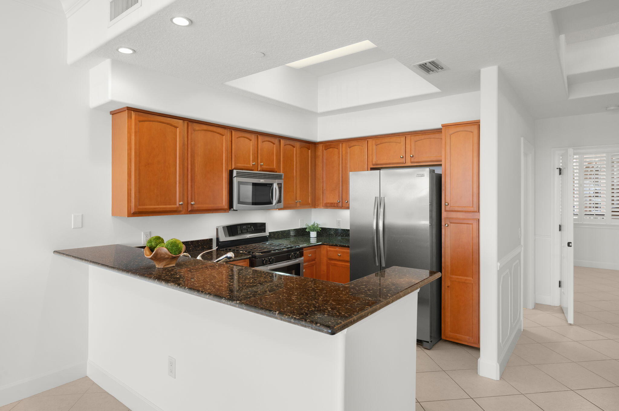 RENAISSANCE ON THE RIVER, A CONDOMINIUM - Residential Lease