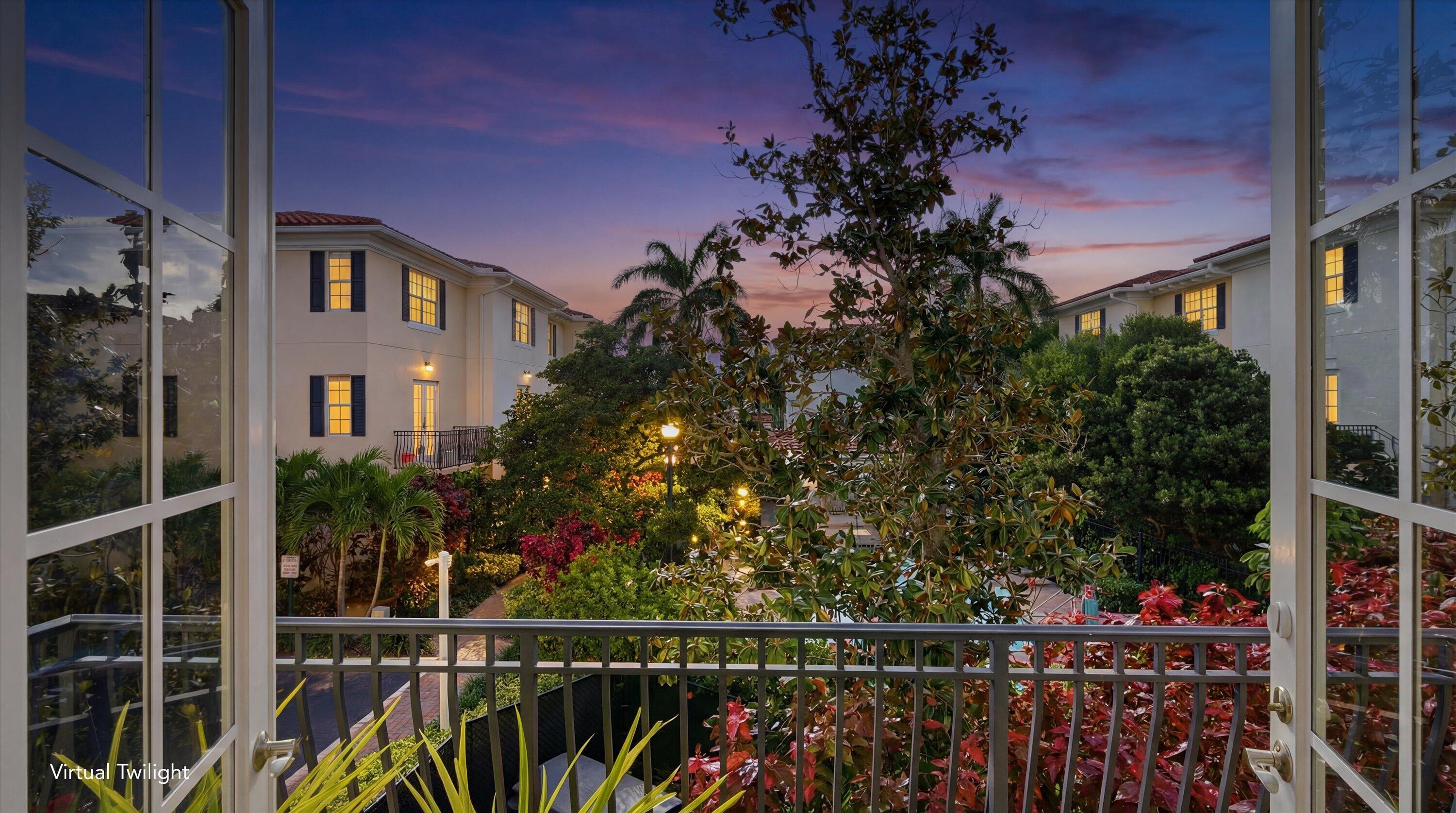 COURTYARDS OF LAKE WORTH - Residential