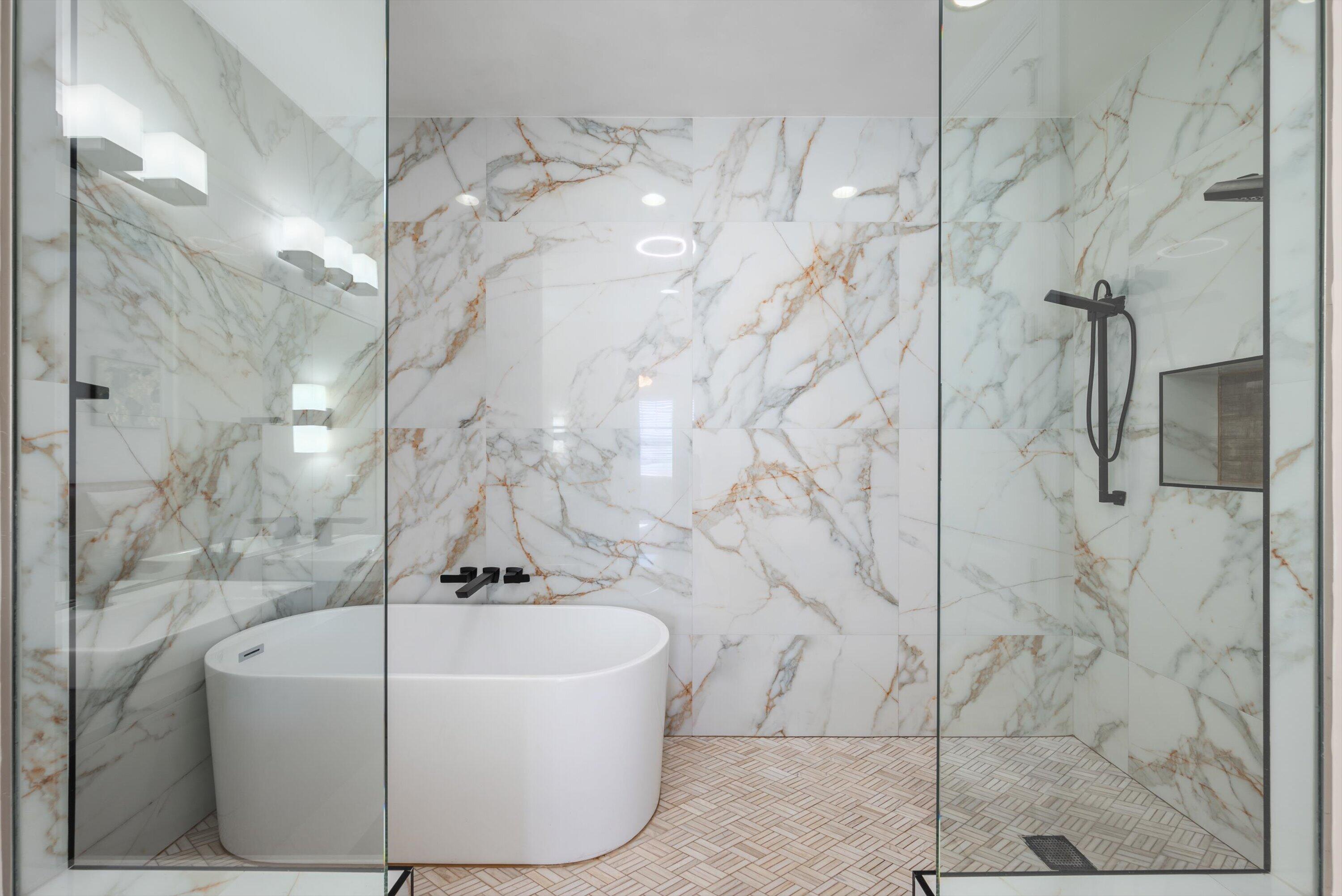 COURTYARDS OF LAKE WORTH - Residential