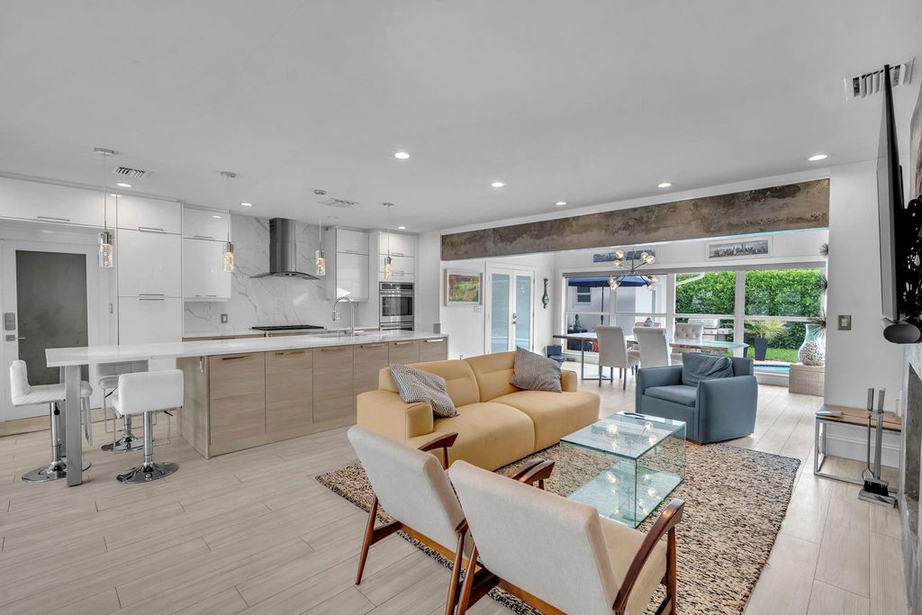 Photo of 2212 NE 32nd Avenue, Fort Lauderdale, FL 33305 (MLS # F10532723)