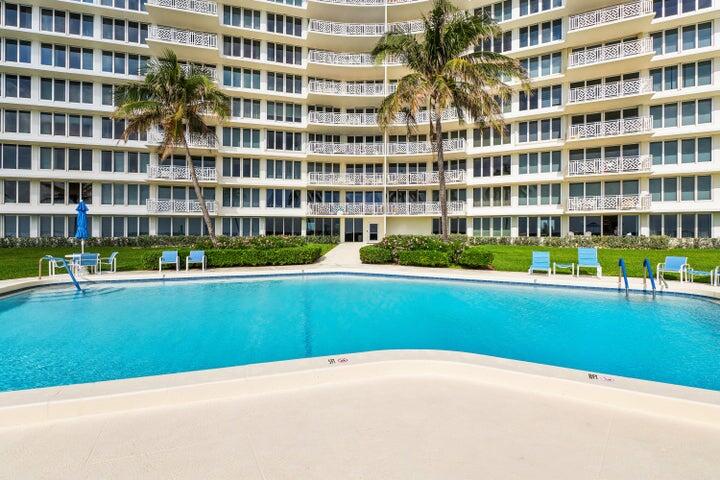 BANYAN HOUSE CONDO - Residential