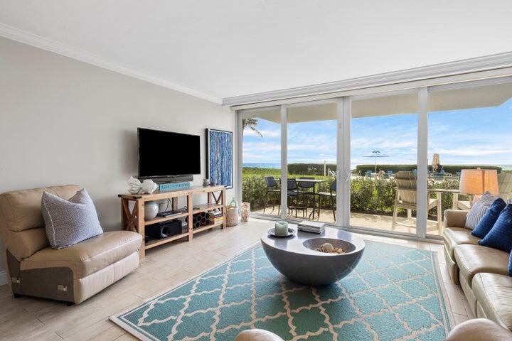 BANYAN HOUSE CONDO - Residential