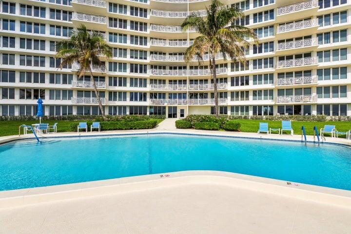 BANYAN HOUSE CONDO - Residential