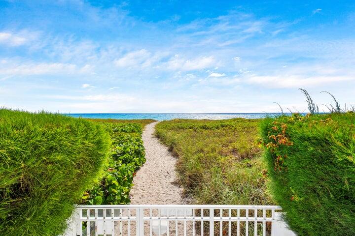 BANYAN HOUSE CONDO - Residential