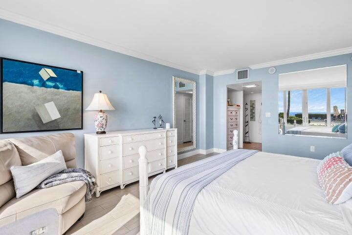 BANYAN HOUSE CONDO - Residential