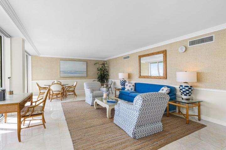 BANYAN HOUSE CONDO - Residential