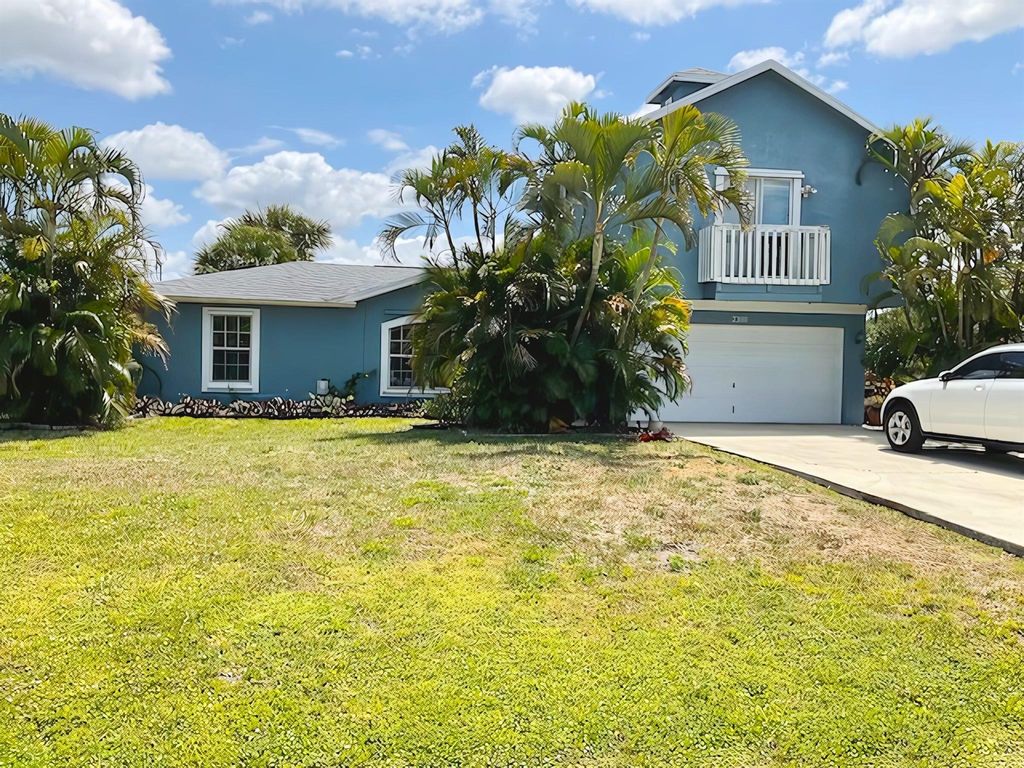 Photo of 2310 SE Harrington Avenue, Port Saint Lucie, FL 34952 (MLS # R11083684)