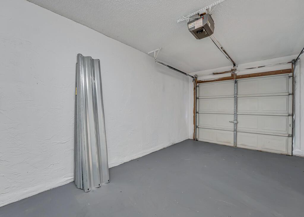 SUGAR POND MANOR OF WELLINGTONNLY - Residential Lease