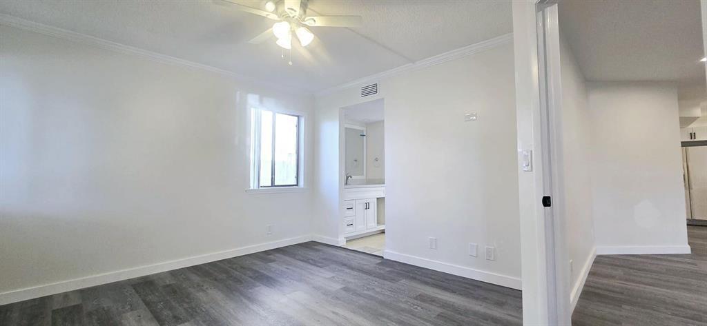 COURTYARD CONDOMINIUMS - Residential Lease
