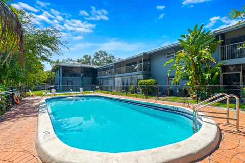 Tiny photo for 8968 W Sample Road #101, Coral Springs, FL 33065 (MLS # B26044285)