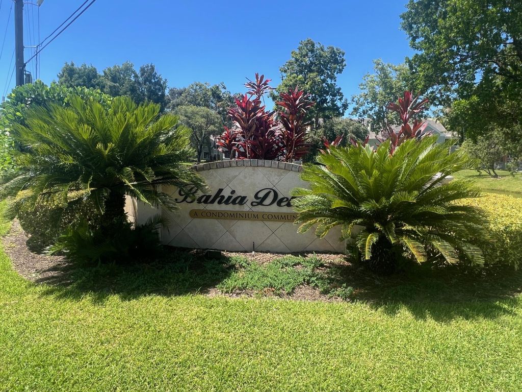 Photo of 1050 Crystal Way #D, Delray Beach, FL 33444 (MLS # R11005452)