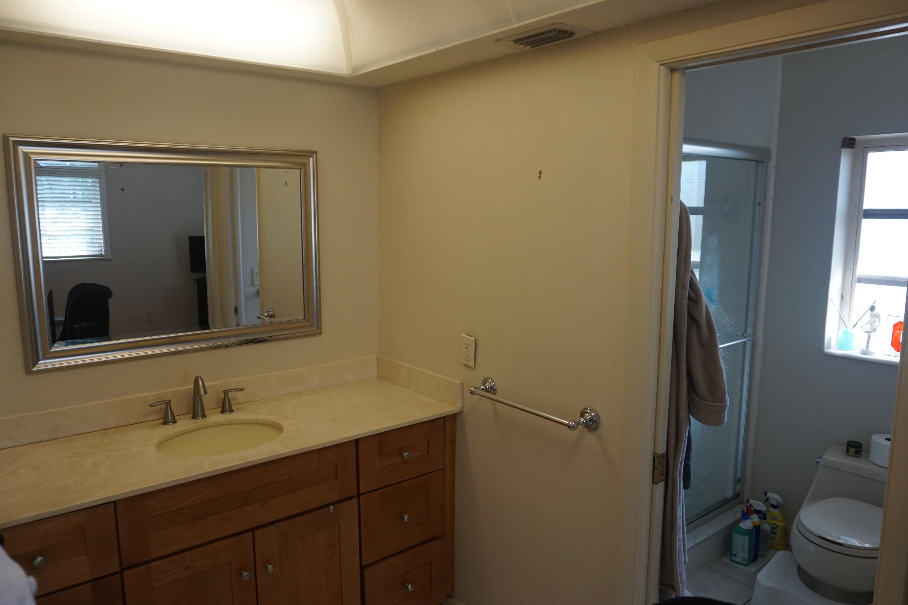 TROPIC ISLE - Residential