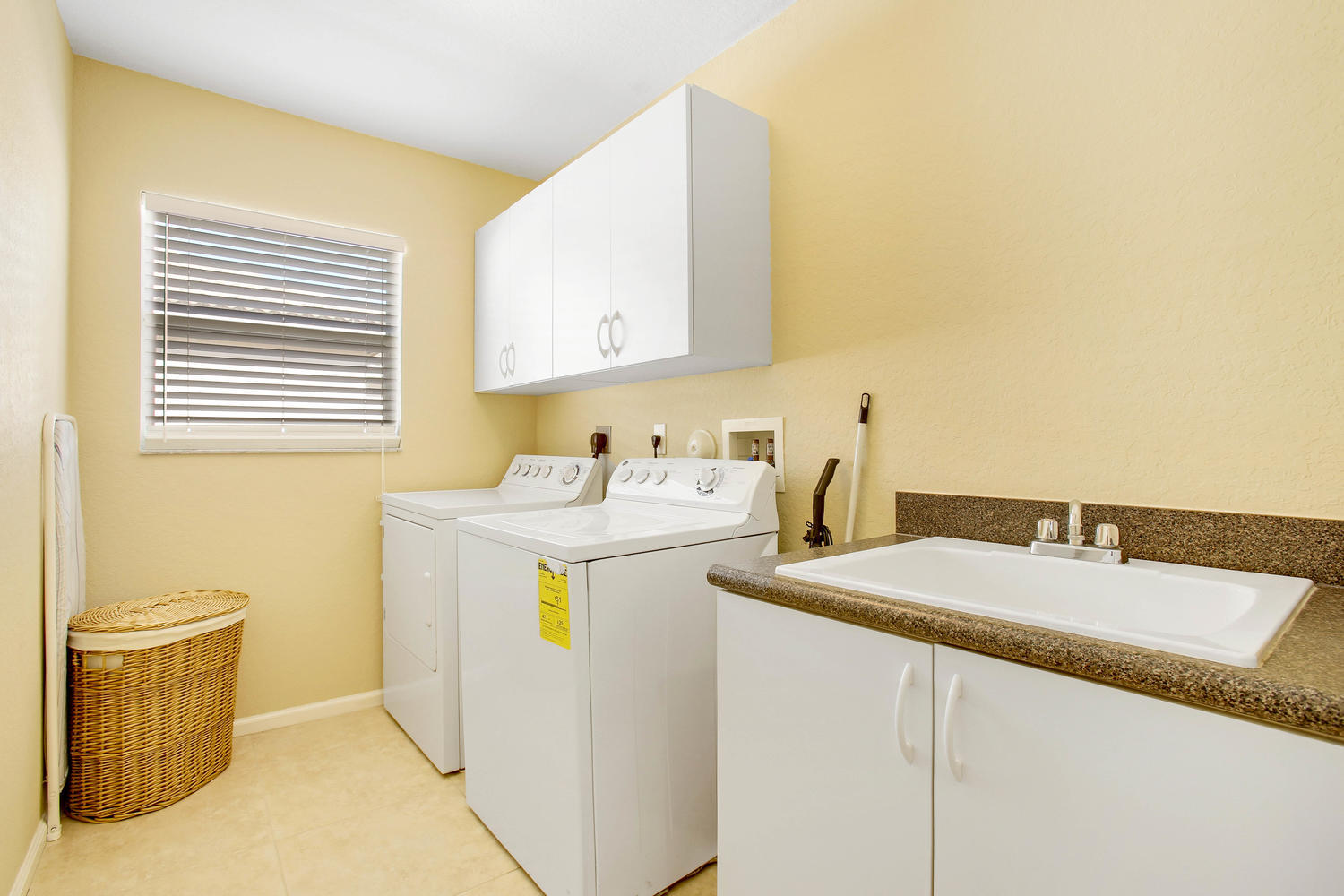 NAUTICA ISLES 3 - Residential