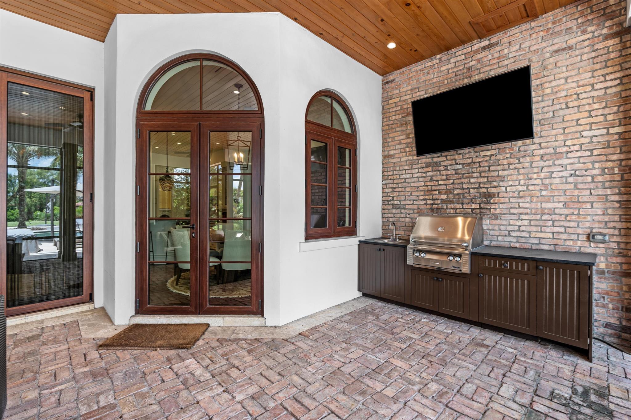 MIDA FARMS - Residential Lease