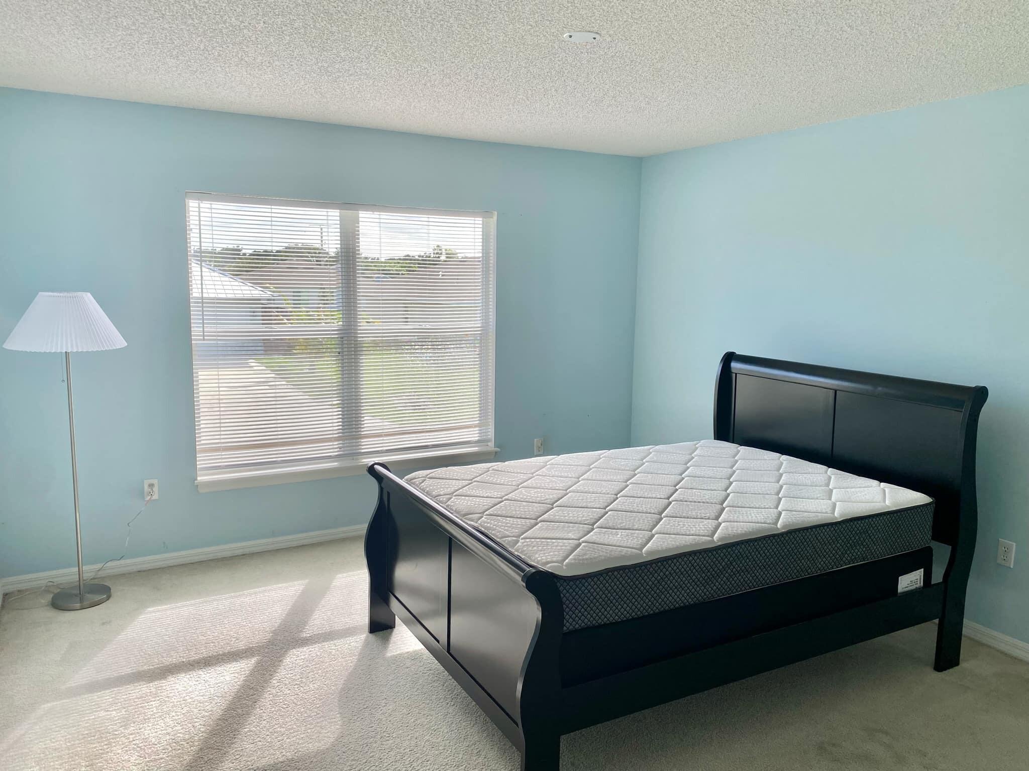 PORT ST LUCIE SECTION 4 - Residential Lease