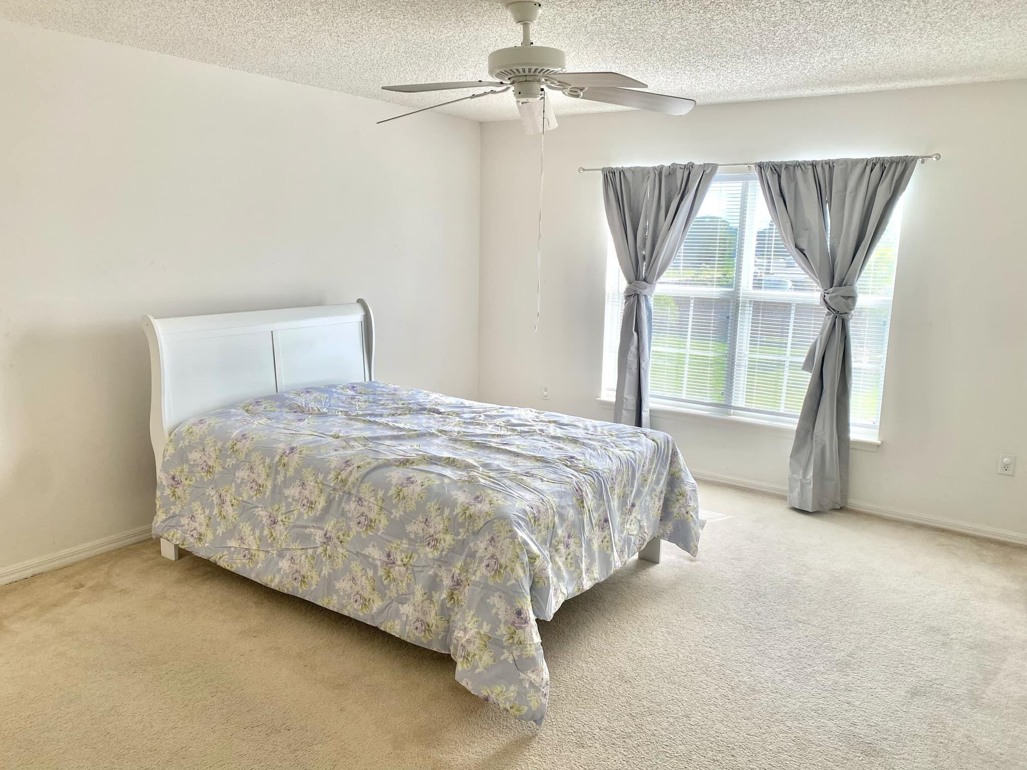 PORT ST LUCIE SECTION 4 - Residential Lease