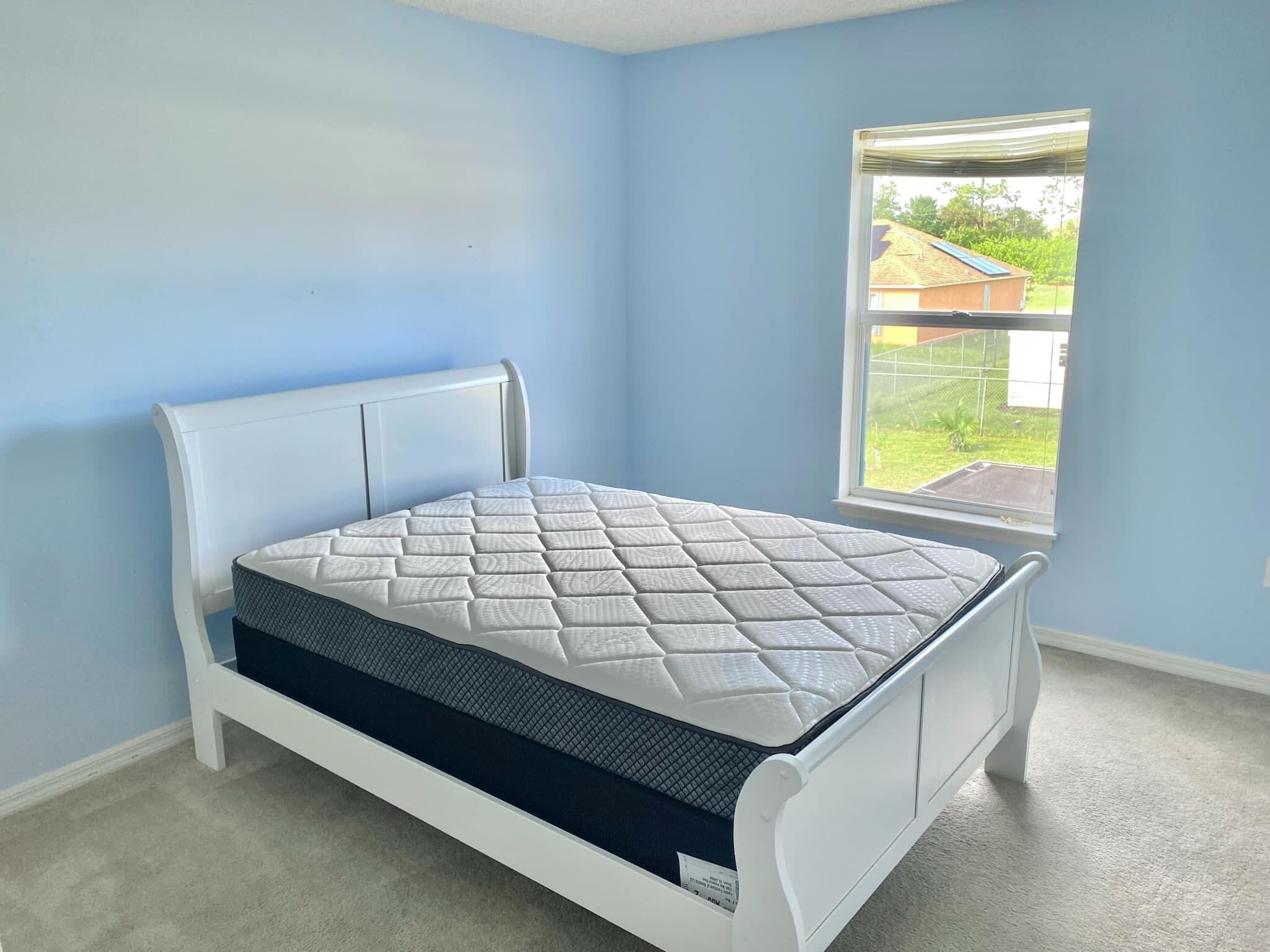 PORT ST LUCIE SECTION 4 - Residential Lease