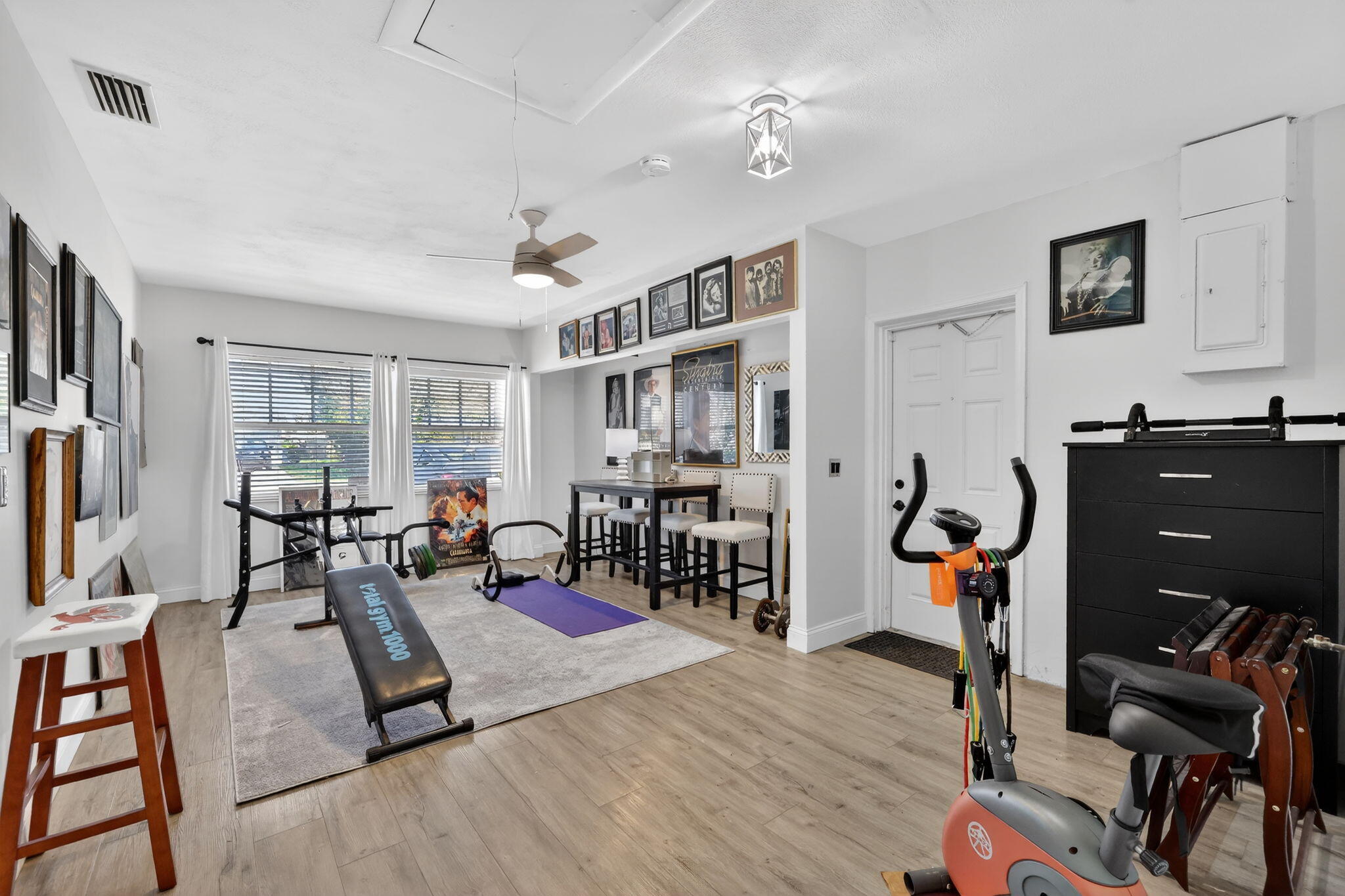 SARITA ADDITION TO BROADWAY SECTION - Residential