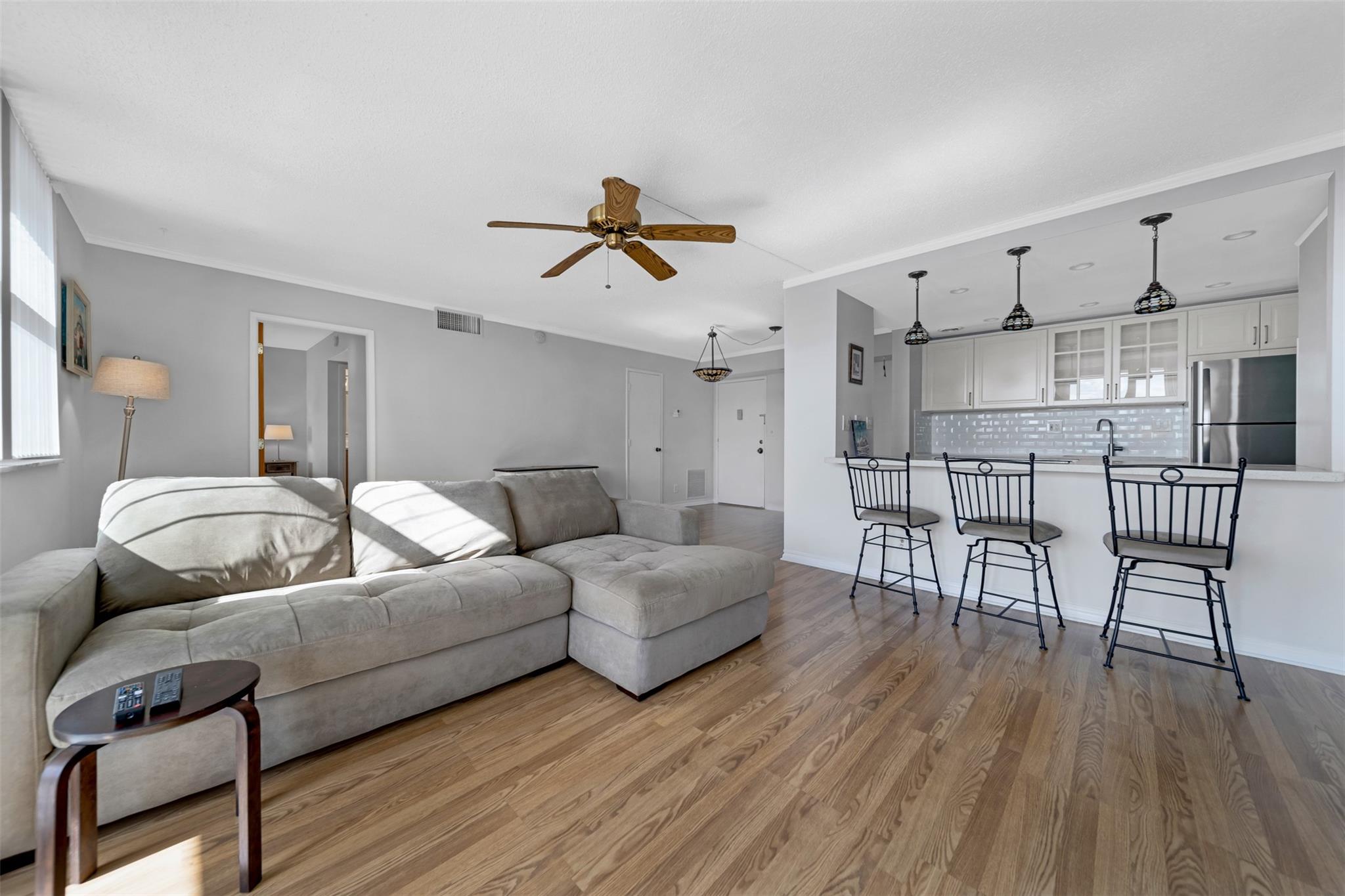 2881 NE 33rd Ct 6G, Fort Lauderdale, FL, 33306/$276,000 1 2881 NE 33rd Ct 6G