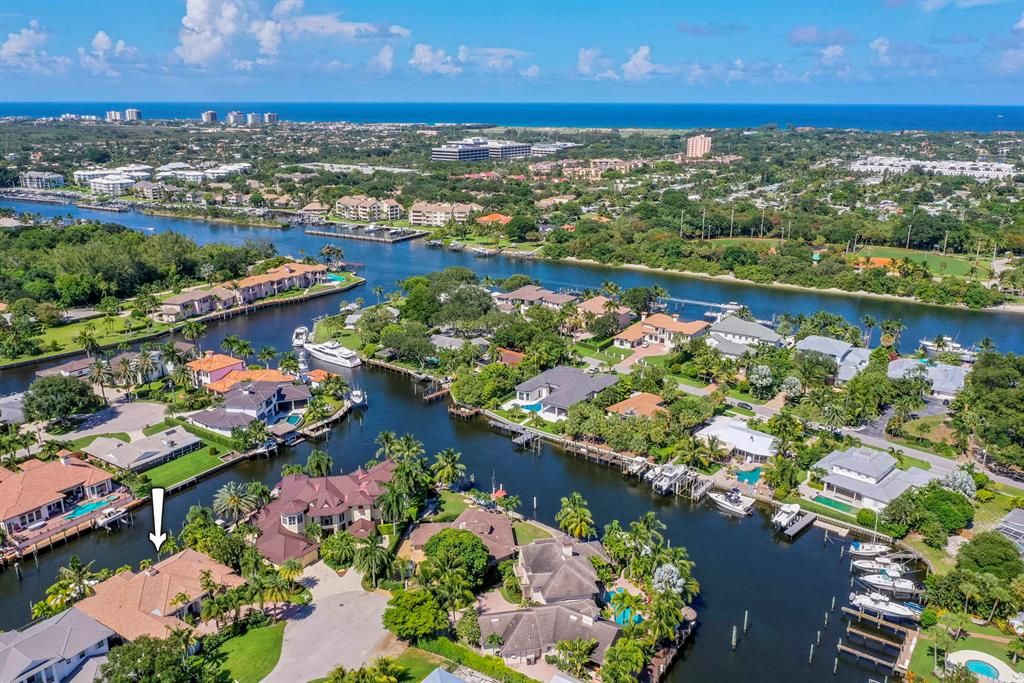 Photo of 2371 Azure Circle, Palm Beach Gardens, FL 33410 (MLS # R10727883)