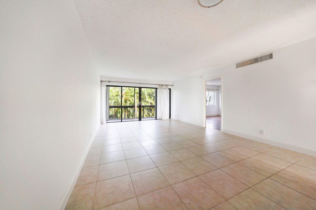 Photo of 3050 Presidential Way #205, West Palm Beach, FL 33401 (MLS # B26029390)