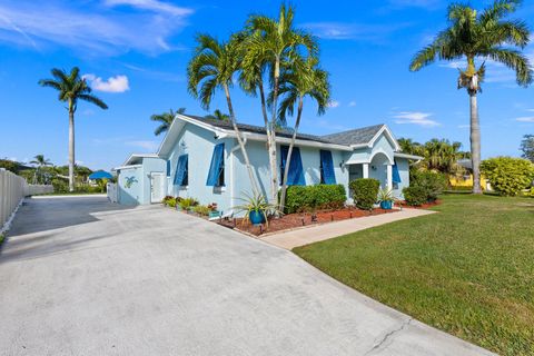 A home in Palm City