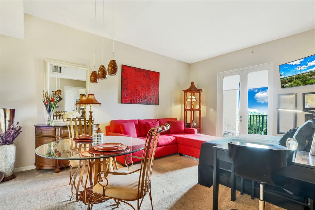 VILLAGE AT ABACOA CONDO - Residential