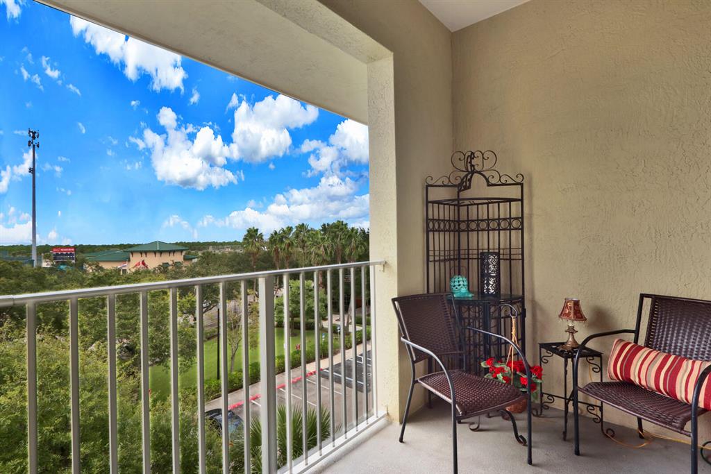 VILLAGE AT ABACOA CONDO - Residential