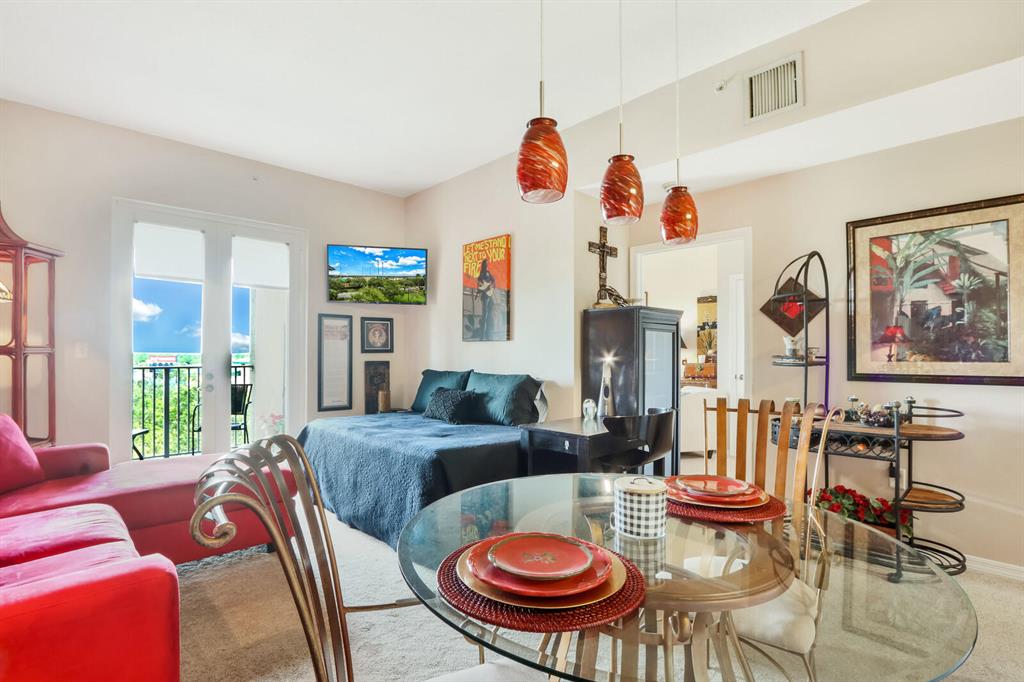 VILLAGE AT ABACOA CONDO - Residential