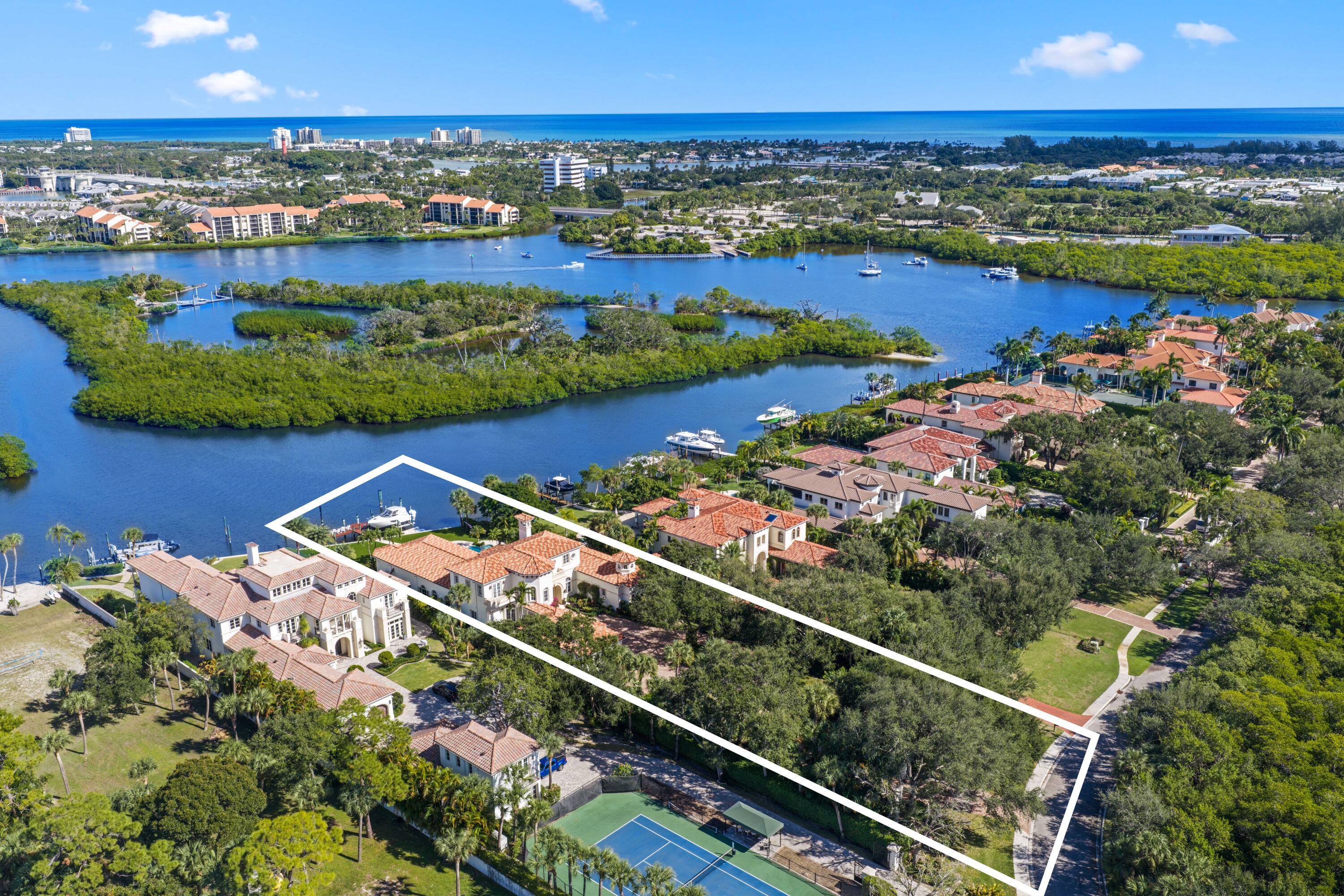 SANCTUARY BAY - Residential