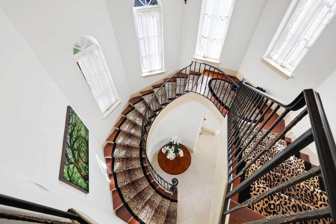 SANCTUARY BAY - Residential