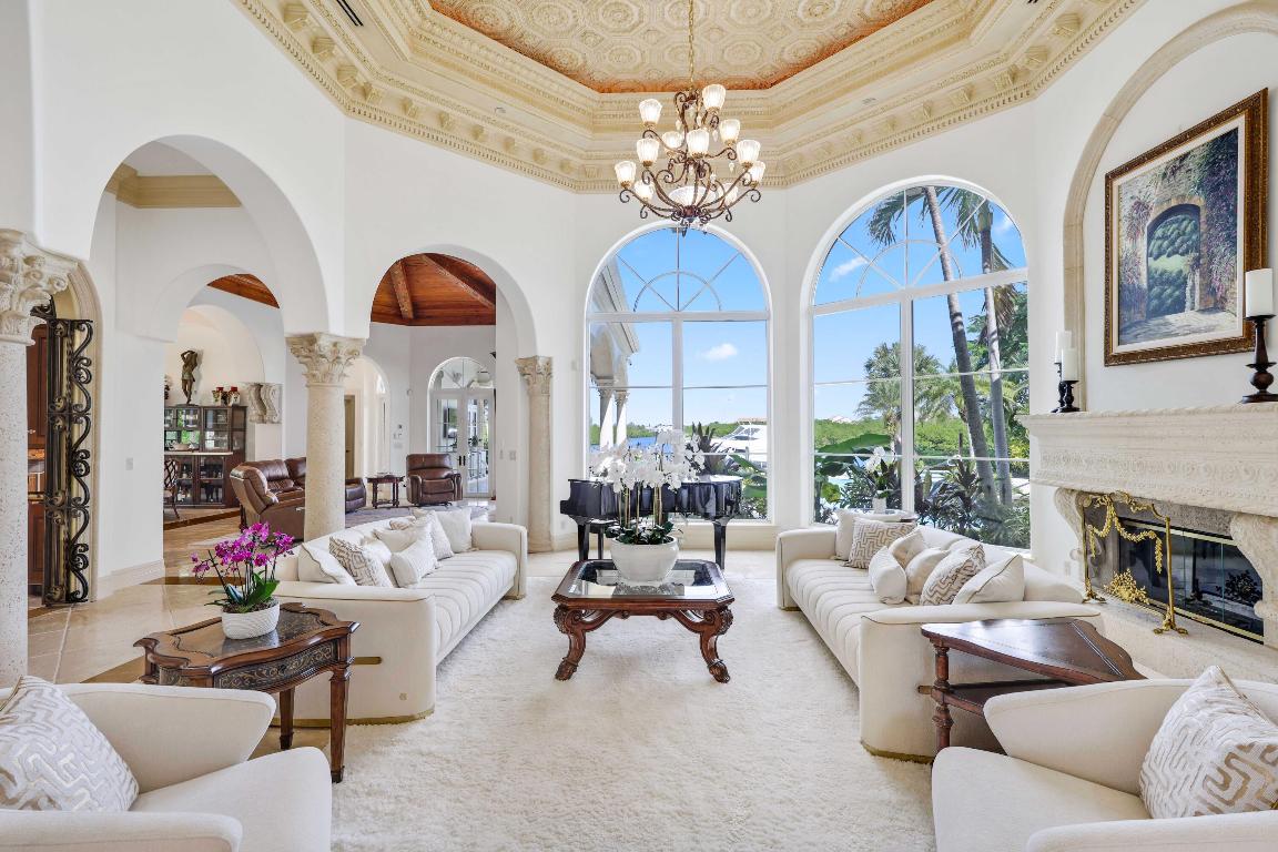 SANCTUARY BAY - Residential