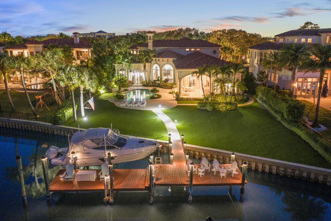 SANCTUARY BAY - Residential