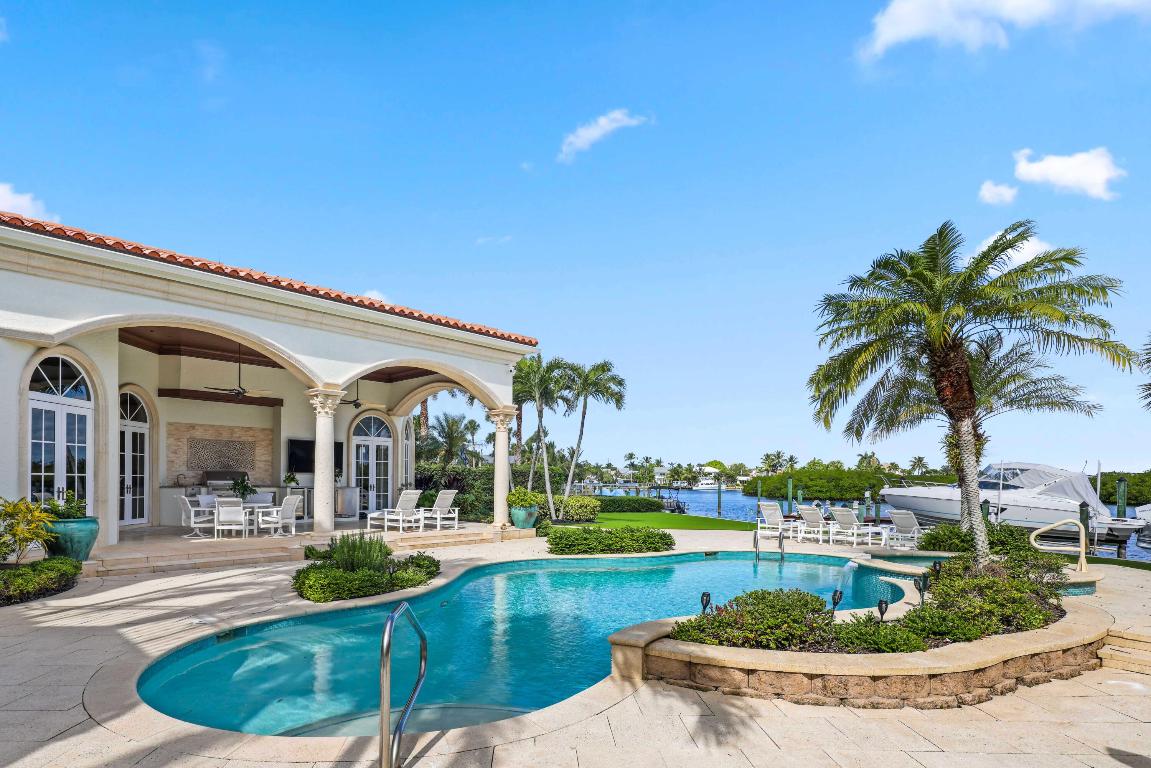 SANCTUARY BAY - Residential