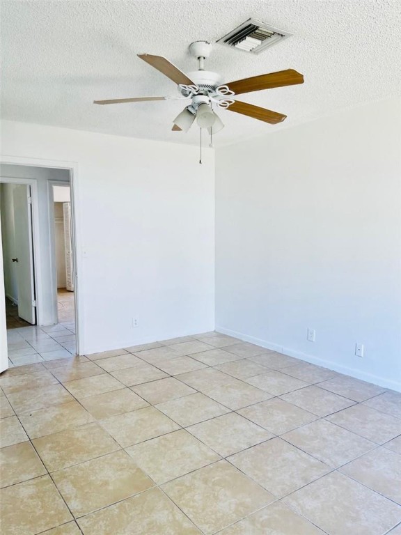 TROPIC PALMS - Residential