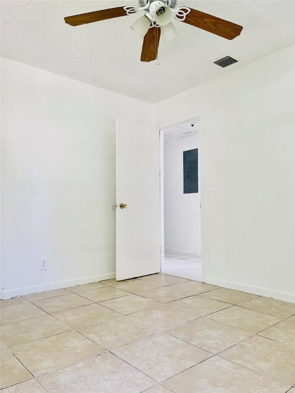 TROPIC PALMS - Residential