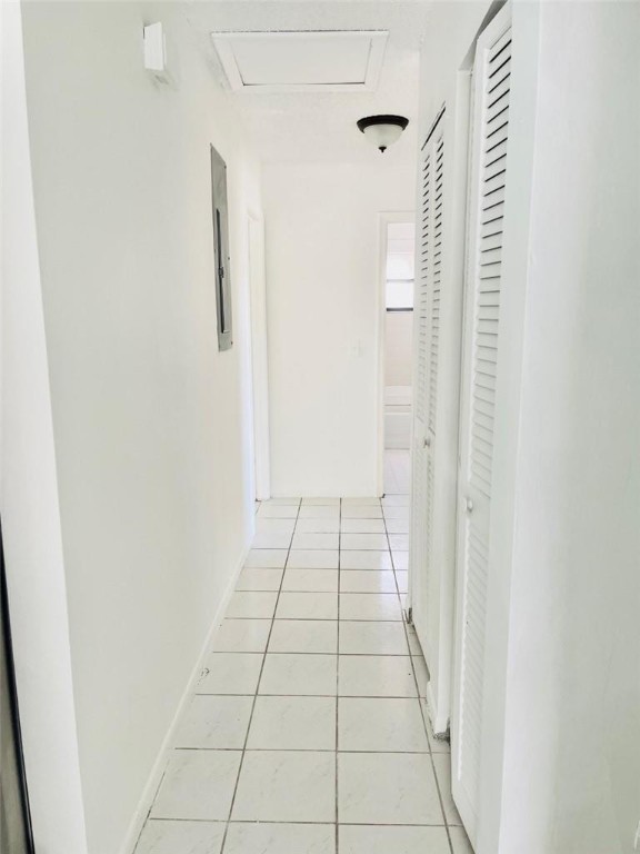 TROPIC PALMS - Residential