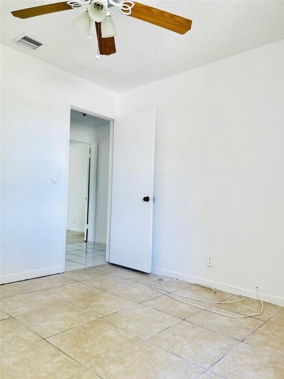 TROPIC PALMS - Residential
