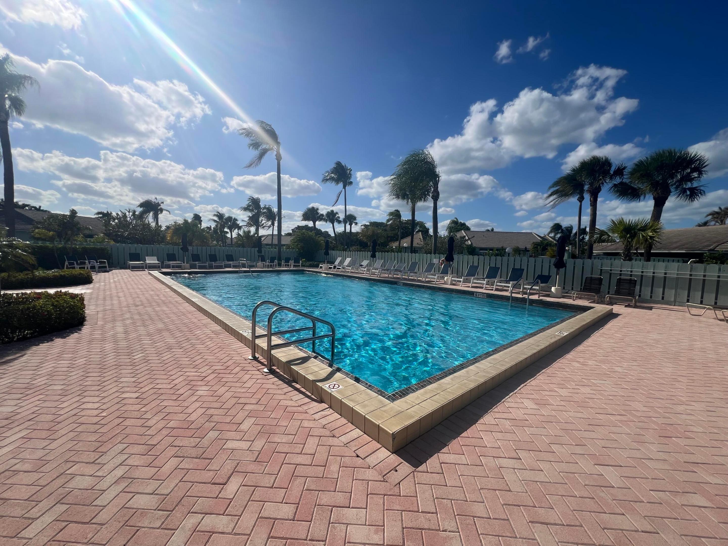 BELLA VISTA - Residential Lease