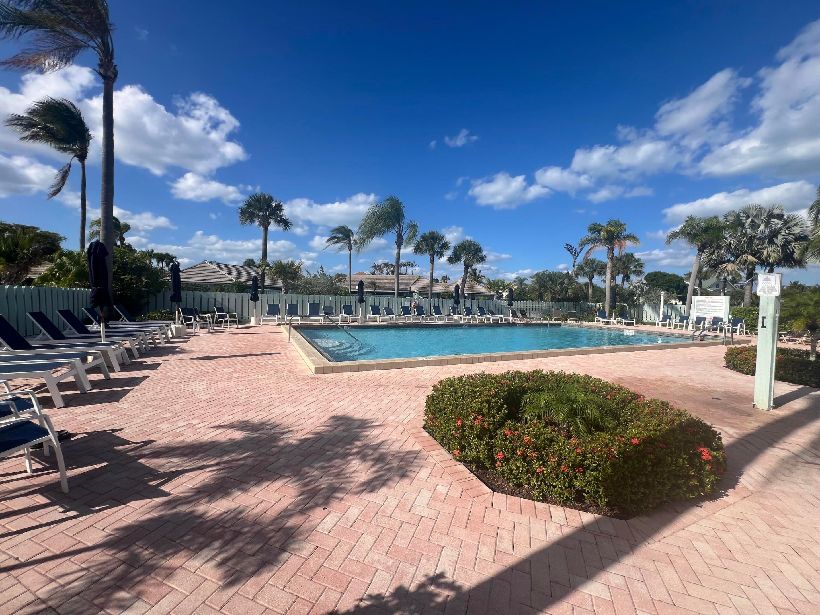 BELLA VISTA - Residential Lease