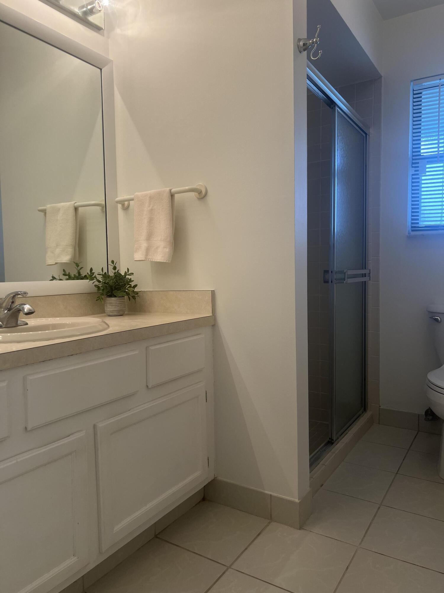 BELLA VISTA - Residential Lease