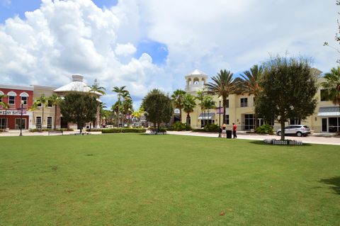 A home in Port St Lucie